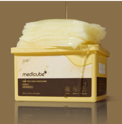 🍊 Medicube – Deep Vita C Daily Quick Mask (30pcs)  Maschera Viso Illuminante Quotidiana con Vitamina C – Effetto Glow in 60 Secondi